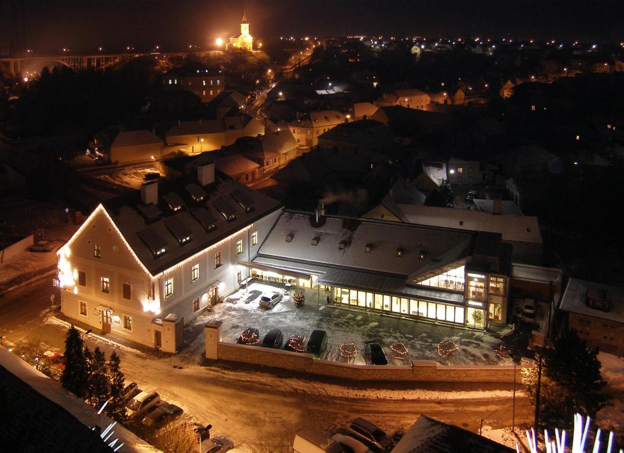 Gizella Hotel&Restaurant Veszprém Esterno foto