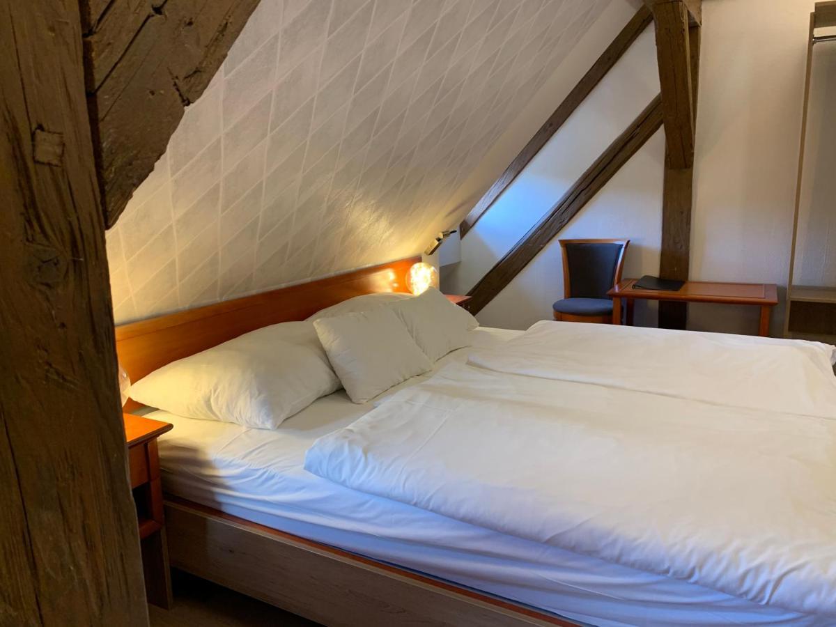 Gizella Hotel&Restaurant Veszprém Esterno foto