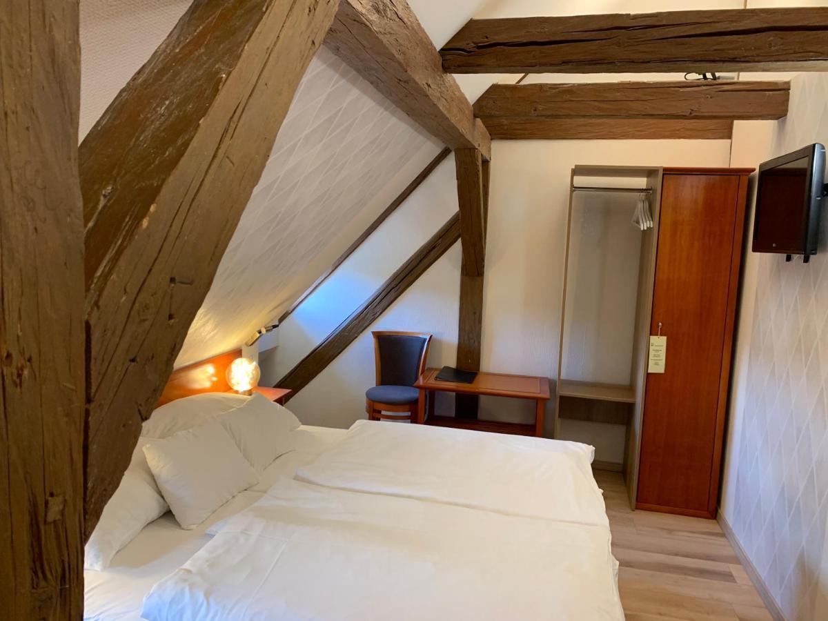 Gizella Hotel&Restaurant Veszprém Esterno foto
